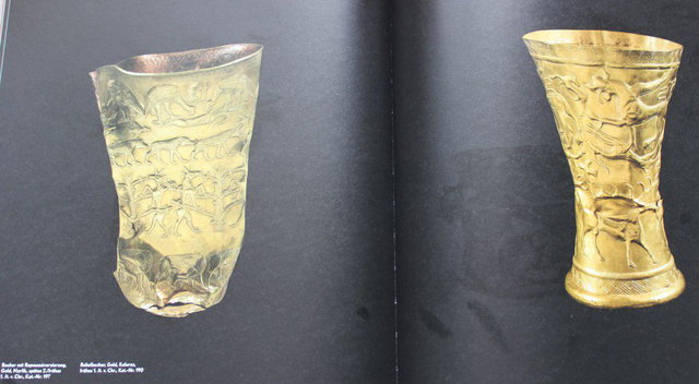 جام‌های معرفی شده در کاتالوگ نمایشگاه «ایران؛ فرهنگ کهن بین آب و بیابان»